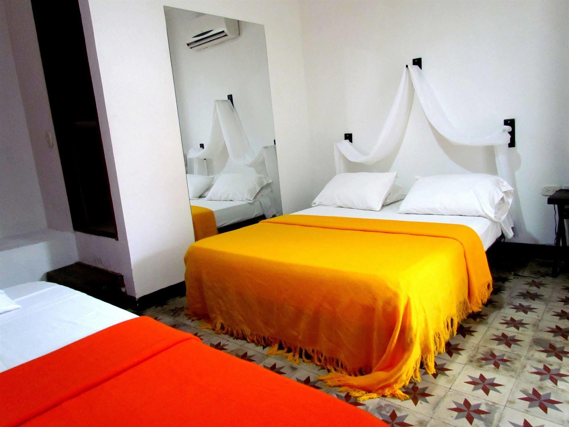 Hotel Santa Cruz Cartagena ภายนอก รูปภาพ